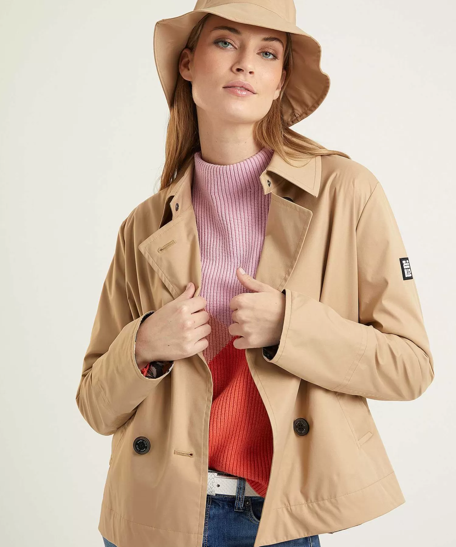 Jassen^Marc Cain Sports Kort Jack Double-Breasted Met Vissershoedje