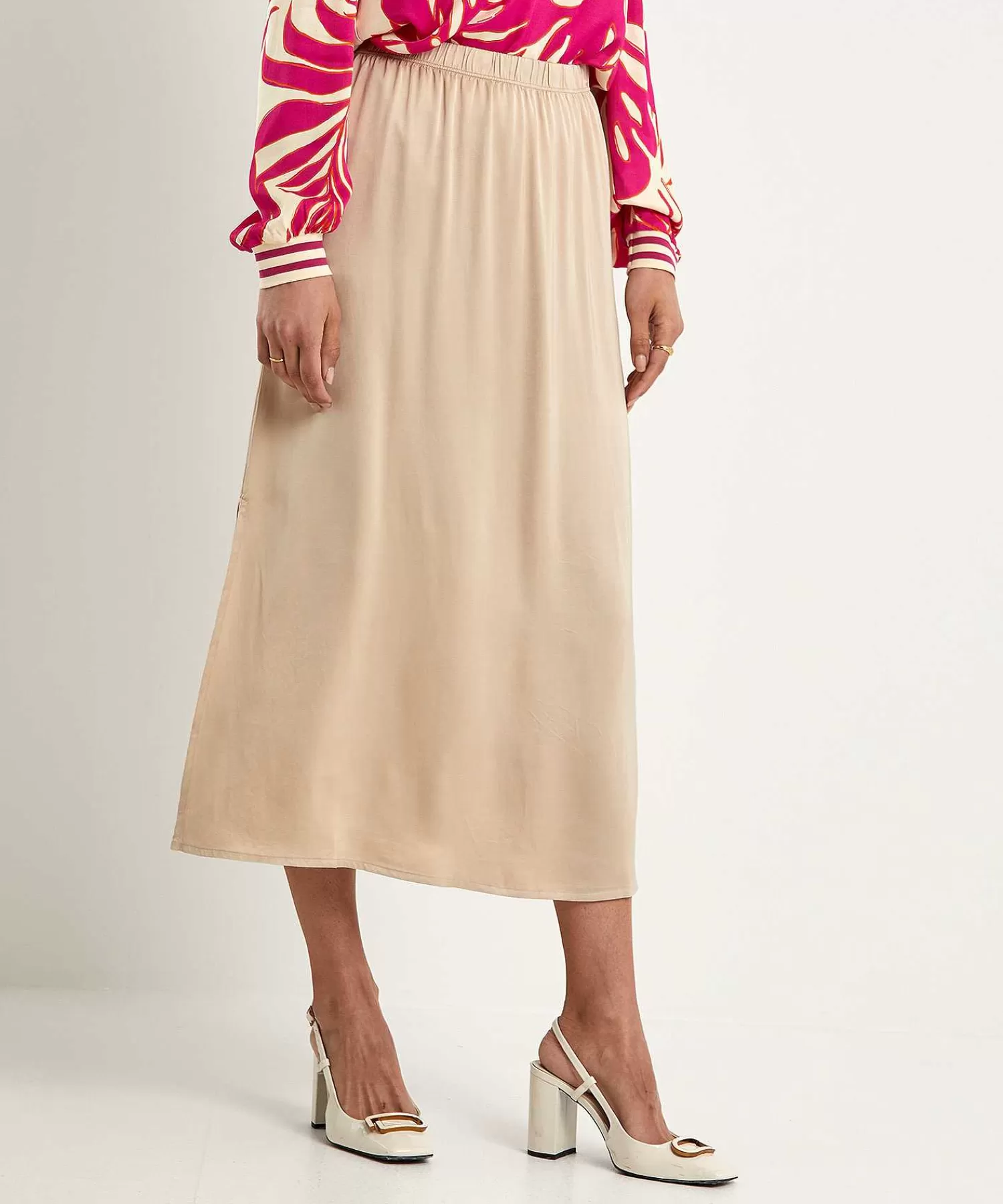 Rokken^No Man's Land Silky Rok