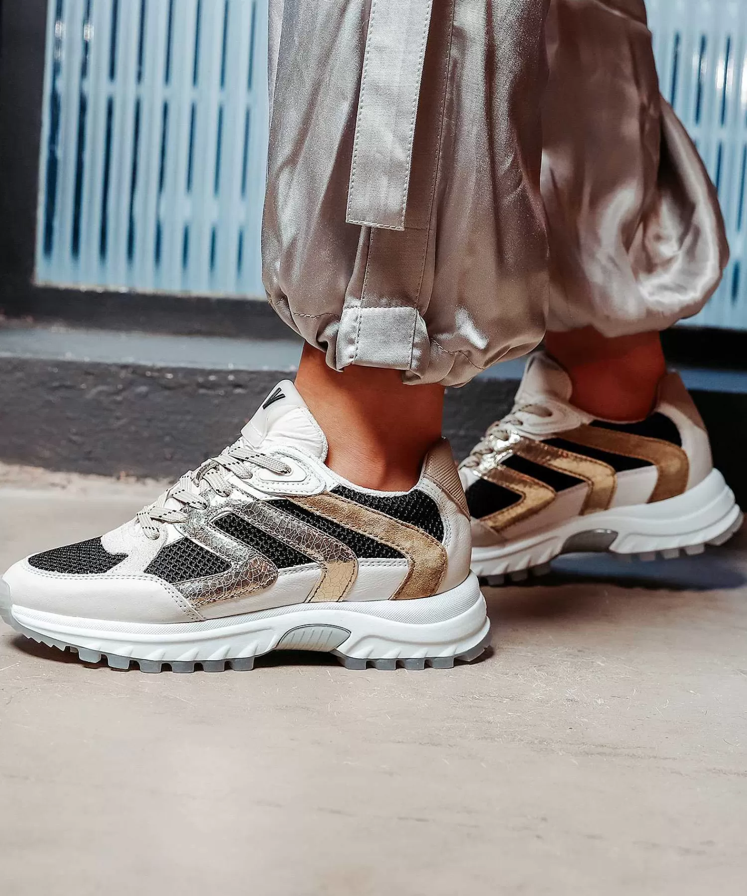 Schoenen^VIA VAI Sneaker Metallic Danae Bailee